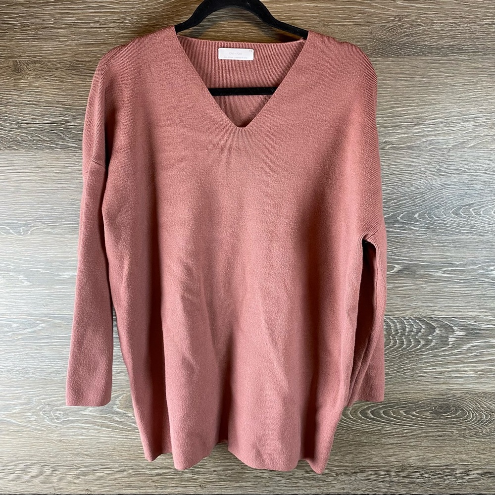 Oak + Fort Pink Vneck Sweater